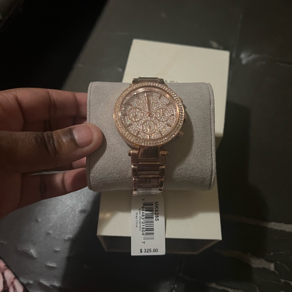 Mk watch